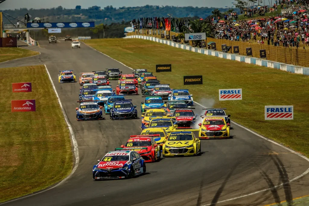 Com volta à Argentina, depois de seis anos, Stock Car completa seu calendário de 2023 (Foto: Roberto Corrêa)