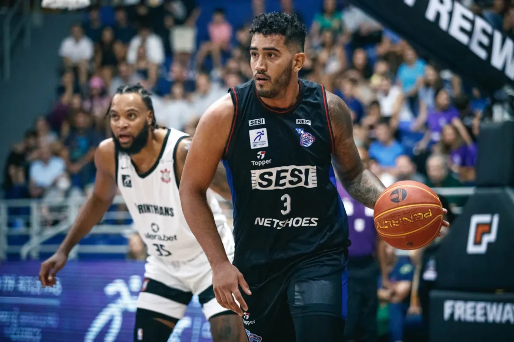 Ala/pivô do Sesi Franca e da Seleção Brasileira, confirmou sua inscrição para o Draft (Foto: Marcos Limonti / Sesi Franca Basquete)