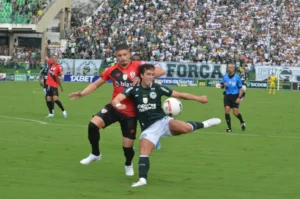 Nos pênaltis, o Atlético Goianiense derrotou o Goiás e conquistou seu bicampeonato goiano | Foto: Afonso Cardoso