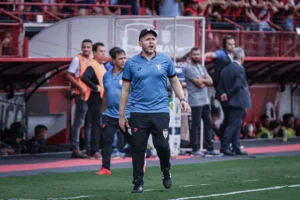Para o treinador, o Atlético Goianiense precisava do resultado positivo diante de seus torcedores | Foto: Ingryd Oliveira/Atlético-GO