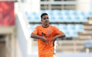 Em cinco jogos na atual temporada, Yuri Tanque marcou um gol e deu uma assistência | Foto: Jeju United