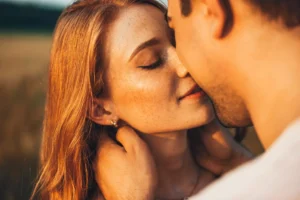 Dia do beijo cantadas