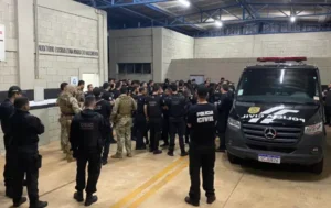 Ao todo, a polícia cumpriu 46 mandados
