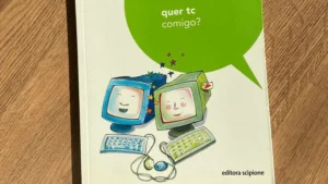 ‘Quer tc comigo?’ traz a história de um garoto que não sabe se deve contar que é negro | Foto: Divuglação