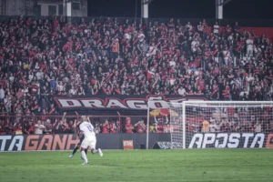 Atlético reencontra velho conhecido, o técnico Adilson Batista que teve passagem pelo clube em 2012 (Foto: Ingryd Oliveira / ACG)