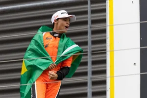 Piloto brasileiro têm desempenho excepcional na primeira etapa da temporada da F4 Espanhola (Foto: Divulgação F4 Spanish)