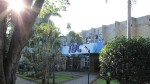 Fachada_da_Brasil_Central