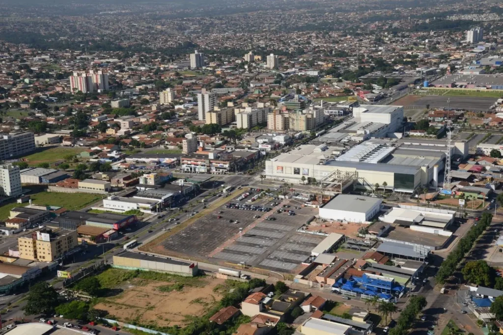 Guias para pagamento à vista ou parcelado estão disponíveis no site da prefeitura | Foto: Rodrigo Estrela