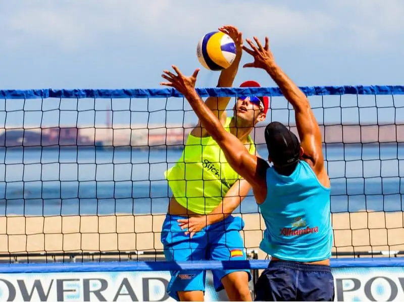 Os três primeiros lugares da categoria Open masculino e feminino serão premiados em dinheiro, com R$ 2,5 mil para cada dupla campeã | Foto: Secom
