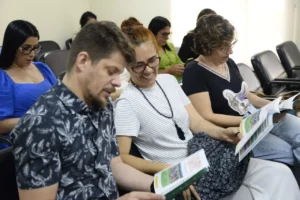 Escolas goianas recebem cartilha em combate ao racismo|