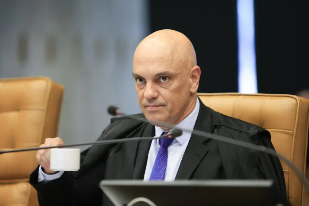 Ministro diz que relação entre trabalhador e aplicativo é comercial. | Foto: STF