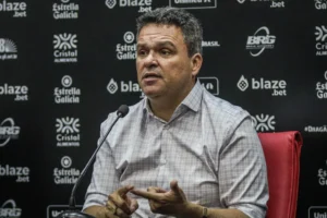 Adson Batista critica atuação do Atlético-GO (Foto: Ingryd Oliveira/ACG)