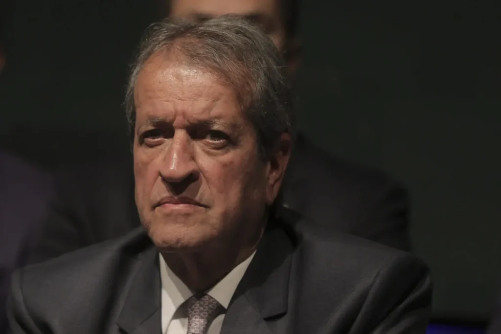 O presidente nacional do Partido Liberal (PL), Valdemar Costa Neto, fala com a imprensa no Centro de Eventos e Convenções Brasil 21, em Brasília.