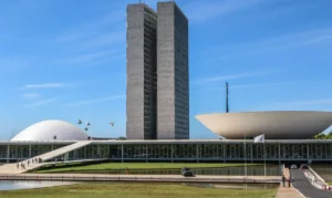 Senadores e deputados esticam feriado e voltam na próxima semana