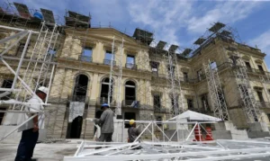 Pela primeira vez, cinco meses após o incêndio, o palácio que abrigava o Museu Nacional do Rio de Janeiro, foi aberto para a imprensa, e parte do acervo recuperado foi apresentado.