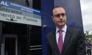 Aliados de Bolsonaro apoiam Zanin por reconciliação com STF