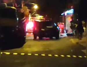 De acordo com a polícia, o suspeito possuía diversas passagens por roubo, furto, receptação, tráfico de drogas, porte ilegal de arma e corrupção de menores | Foto: PMGO