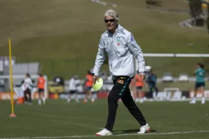 Pia Sundhage destacou importância do período de treinamentos na Granja Comary (Foto: Thais Magalhães / CBF)