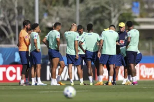 Seleção terá nove remanescentes da Copa do Mundo como titulares contra Guiné (Foto: Joilson Marconne / CBF)