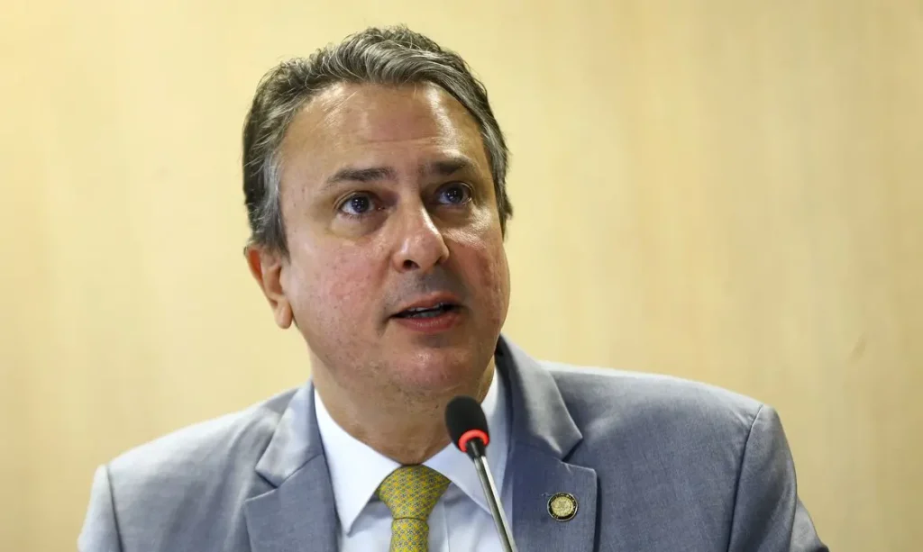 Brasília (DF), 22/03/2023 - O ministro da Educação, Camilo Santana, durante o encontro “Alfabetiza Brasil: diretrizes para uma política nacional de alfabetização das crianças”.