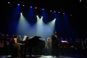 Apresentação acontece nesta terça-feira (13/06), a partir das 20h, no palco do Teatro Escola Basileu França. | Foto: Divulgação