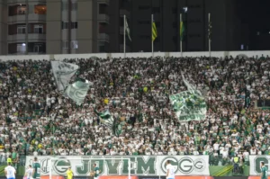 Goiás muda o foco e agora pensa na Série A do Campeonato Brasileiro (Foto: Afonso Cardoso)