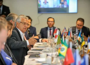 Governador cobrou atenção do Congresso para manter competitividade de estados e municípios. | Foto: Secom