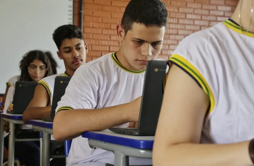 Prepara Goiás vai atender alunos matriculados na 3ª série do Ensino Médio e na 3ª etapa da Educação de Jovens e Adultos. | Foto: Divulgação