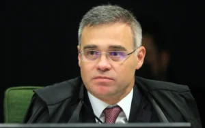 Ficam suspensos todos os processos judiciais sobre o tema. | Foto: STF