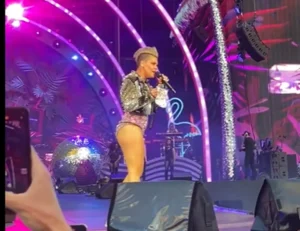 Cantora em estado de choque | Foto: Reprodução/Instagram