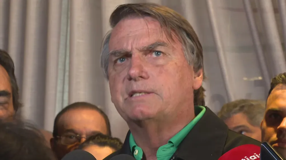 Após o TSE formar maioria, Bolsonaro está inelegível por 8 anos. | Foto: Reprodução