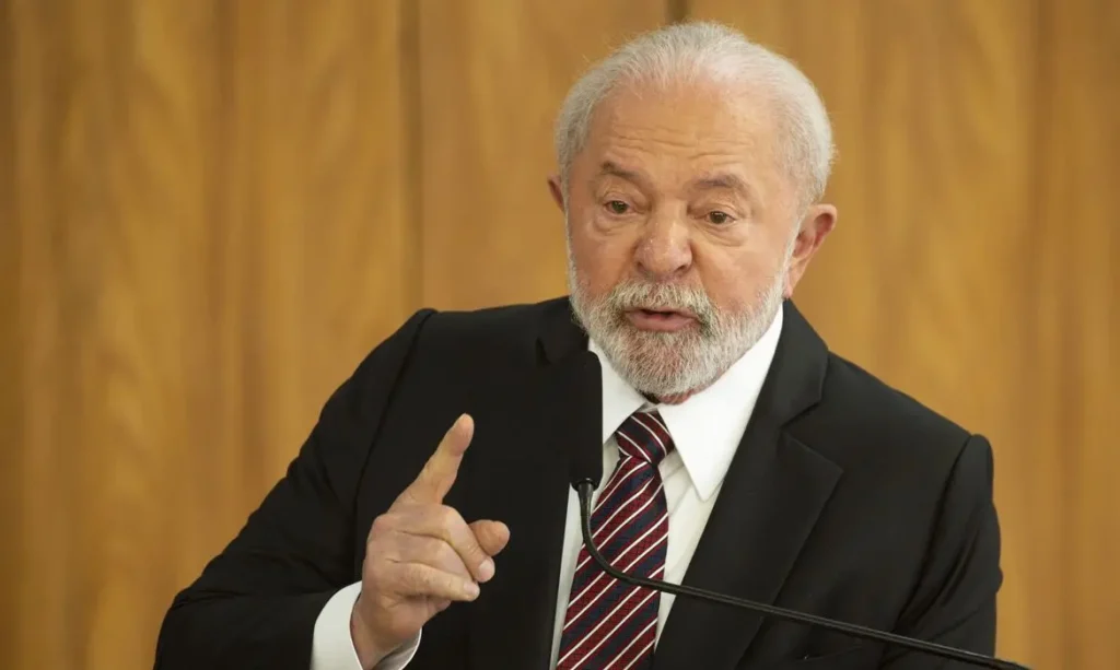 Lula estreia lives nesta terça