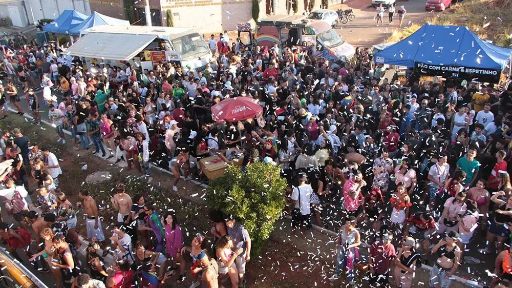 parada-lgbt-aparecida-de-goiania
