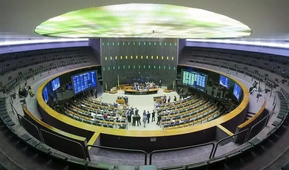 Bloco informal pressiona presidente Lula por cargos, mas petista insiste na tese de que tem ministérios “introcáveis”. | Foto: Roque Sá