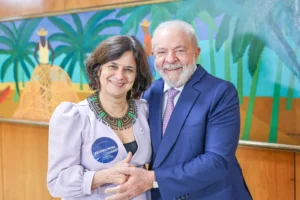 Lula também elogiou Padilha, responsável por indicar Nísia à pasta. | Foto: Planalto