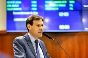 Não havendo consenso, porém, deixará a base para disputar as eleições do ano que vem | Foto: Agência Assembleia de Notícias