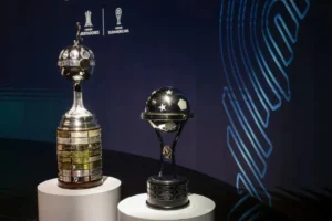 Os times de ambas as competições que terminaram em primeiro lugar fazem o jogo de volta em casa. (Foto:Divulgação Conmebol)