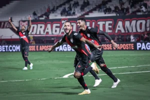 Melhor para o rubro-negro goiano que busca se recuperar no campeonato (Foto: Ingryd Oliveira/ACG)
