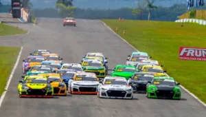 Etapa será nos dias 28 a 30 de julho, para três corridas no anel externo do autódromo (Foto: Divulgação NASCAR Brasil)