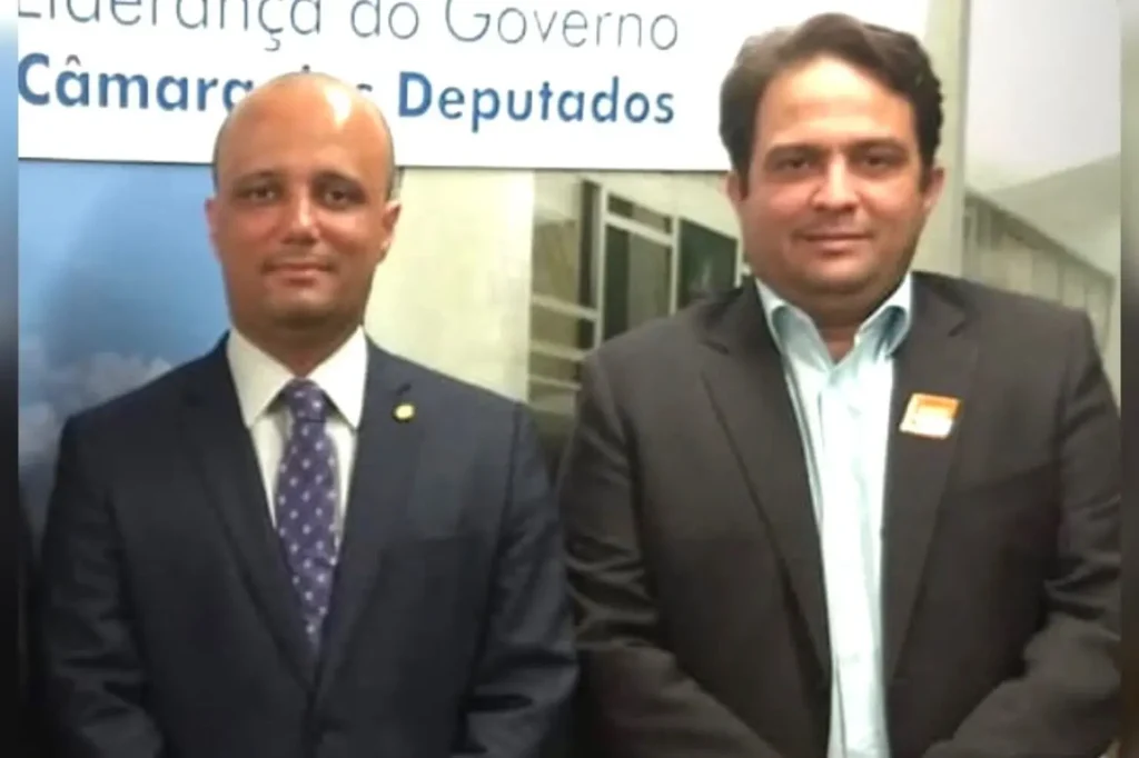 Anápolis: Naves deve anunciar apoio a Vitor Hugo em 2024 nesta sexta, diz rádio