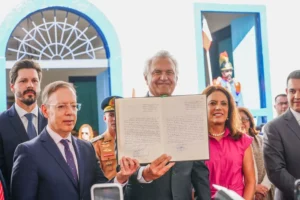 Em comemoração aos 296 anos da antiga capital do estado, governador transfere a sede do governo estadual para o município. | Foto: Secom