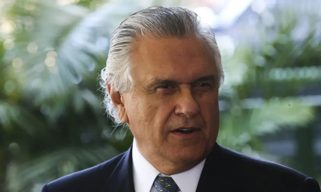Após encontro com o presidente eleito, Jair Bolsonaro, o governador eleito de Goiás, Ronaldo Caiado, fala com a Imprensa.