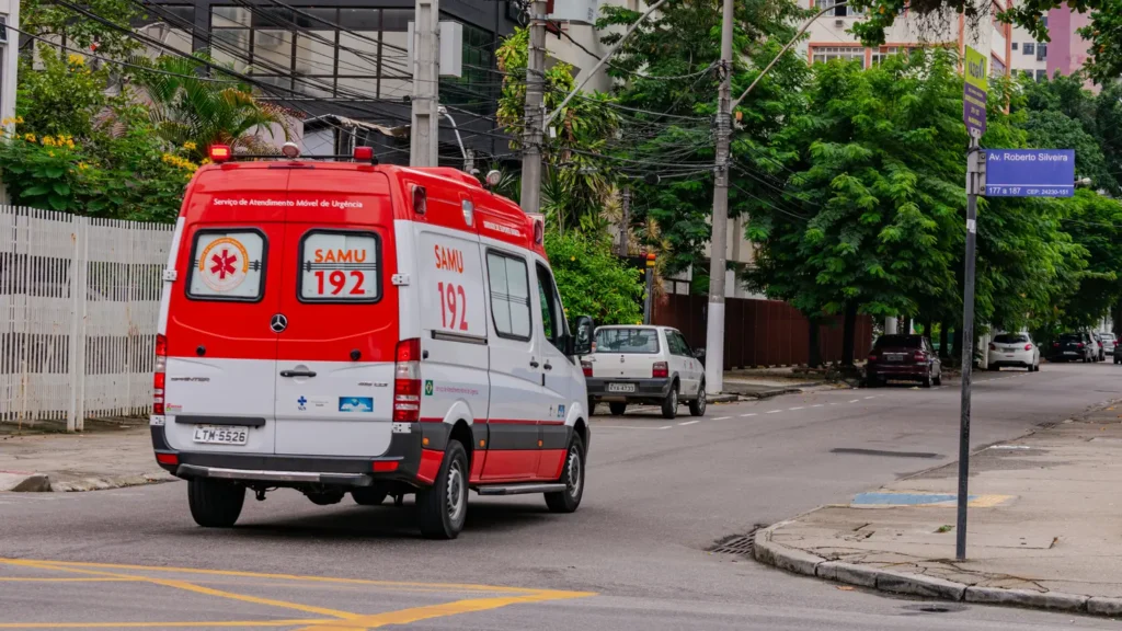 Photograph taken during the intensification of cases of the new coronavirus (Sars-CoV-2) during the second wave of infections in Niterói, Rio de Janeiro, Brazil