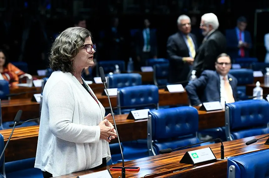 A relatora, Teresa Leitão, destacou a importância do programa para fortalecer a agricultura familiar no país. | Foto: Senado