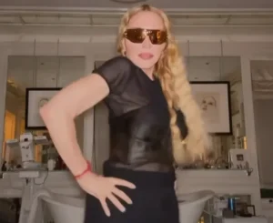 Madonna deu entrada na UTI no dia 24 de junho devido a uma infecção bacteriana | Foto: Reprodução/Instagram