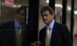Justiça determina que Roberto Jefferson vá a júri popular