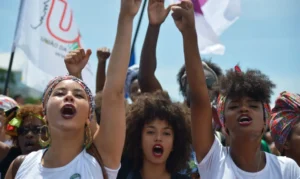 Brasília - Marcha das Mulheres Negras Contra o Racismo, a Violência e pelo Bem Viver em Brasília, reúne mulheres de todos os estados e regiões do Brasil (Marcello Casal Jr/Agência Brasil)