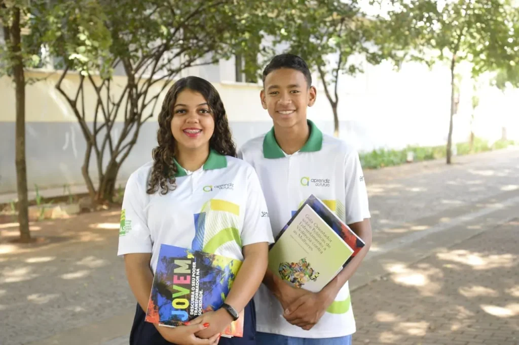 Os candidatos selecionados vão receber um salário de R$ 619,99, férias, 13º salário e outros benefícios. | Foto: Divulgação / Wagnas Cabral