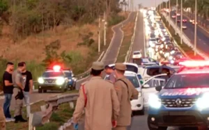 Conhecido como mula, o suspeito transportava cerca de R$ 50 mil em drogas e se negou a ordem de parada da polícia | Foto: Reprodução