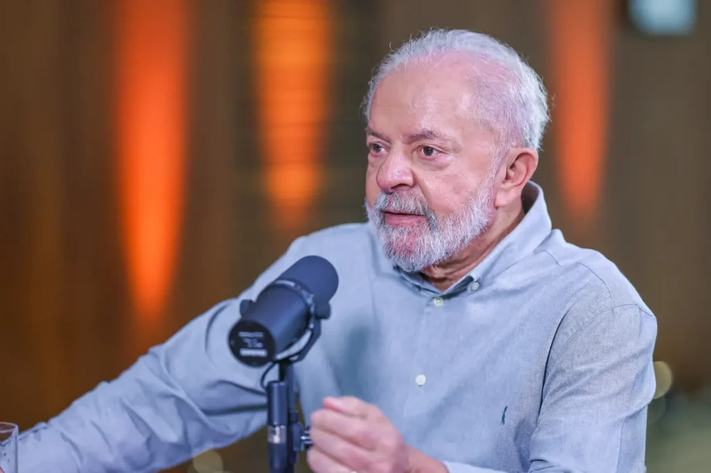 Quando tomou posse pela primeira vez, em 2003, Lula nomeou 33 ministros e ministras. Em 2007 esse número foi ampliado para 37. | Foto: Planalto